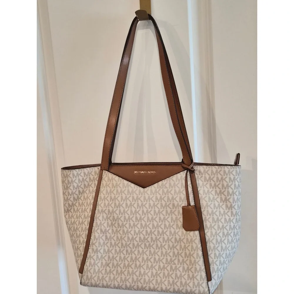 Michael Kors Signature MK‎ Monogram Tote Bag Tan Leather Trim Cream BrownLarge